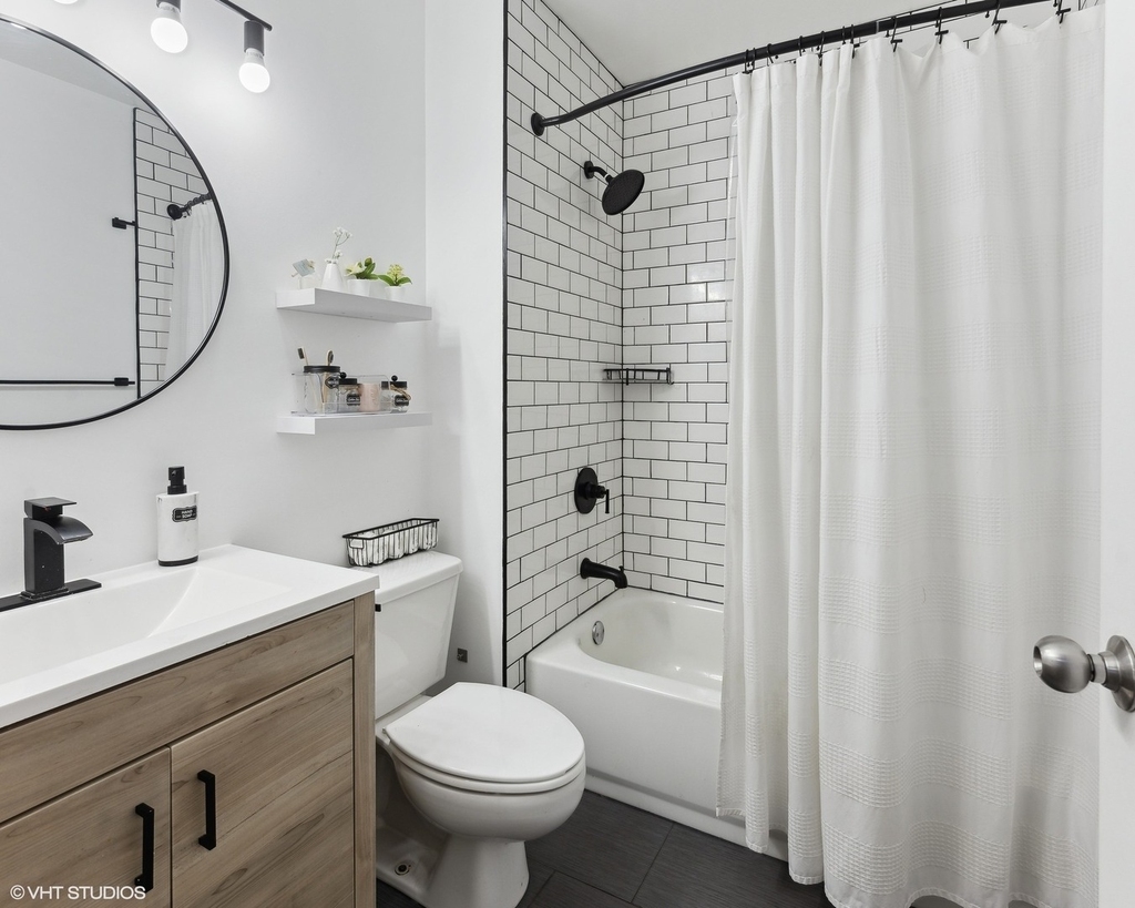 616 W Fulton Street - Photo 9