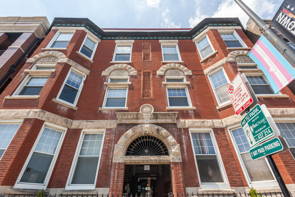 3414 N Halsted Street - Photo 0