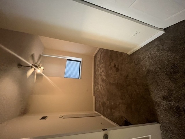 8 W Monroe Street - Photo 2