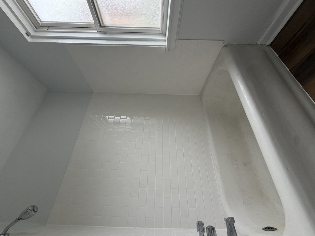 3727 N Pine Grove Avenue - Photo 9