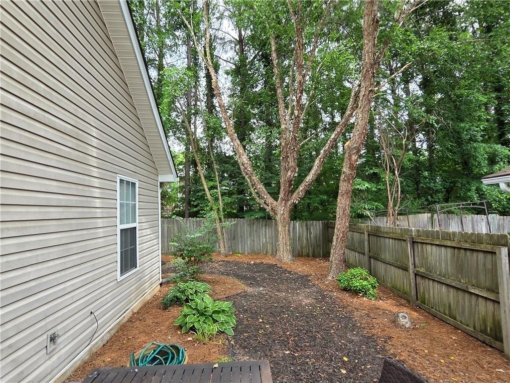 172 Stoneforest Drive - Photo 17