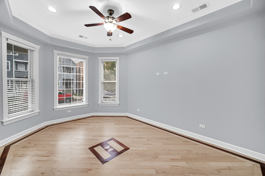 2951 N Allen Street - Photo 2