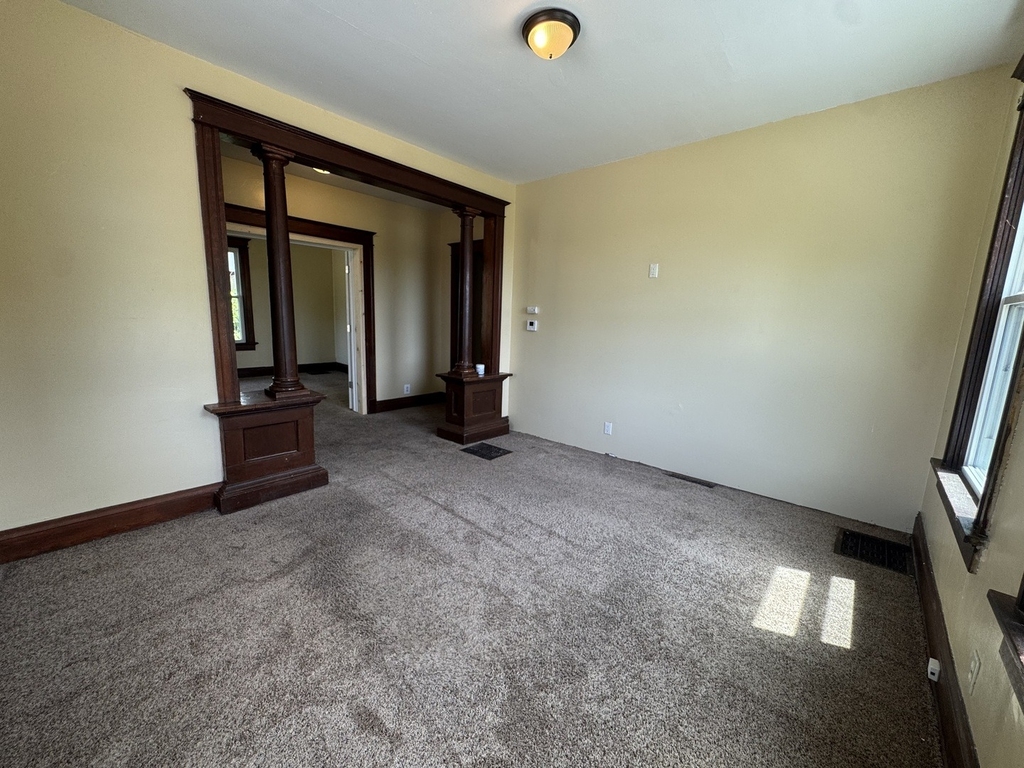 919 Leclaire Street - Photo 6