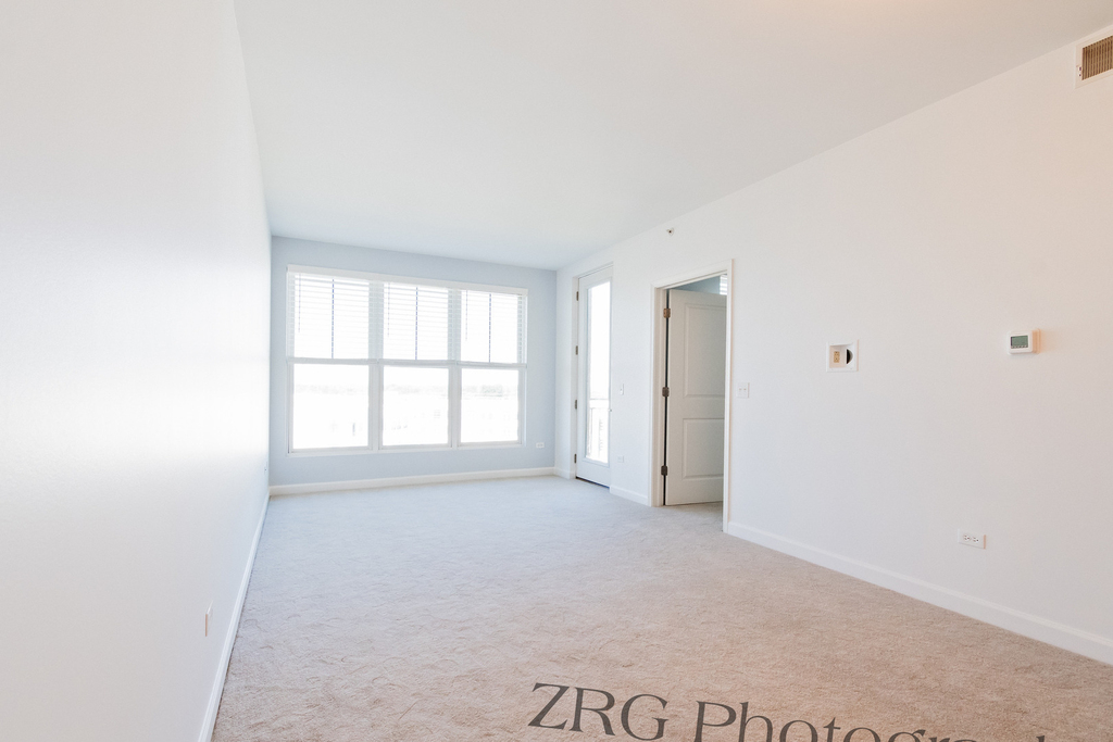 300 Anthony Avenue - Photo 3