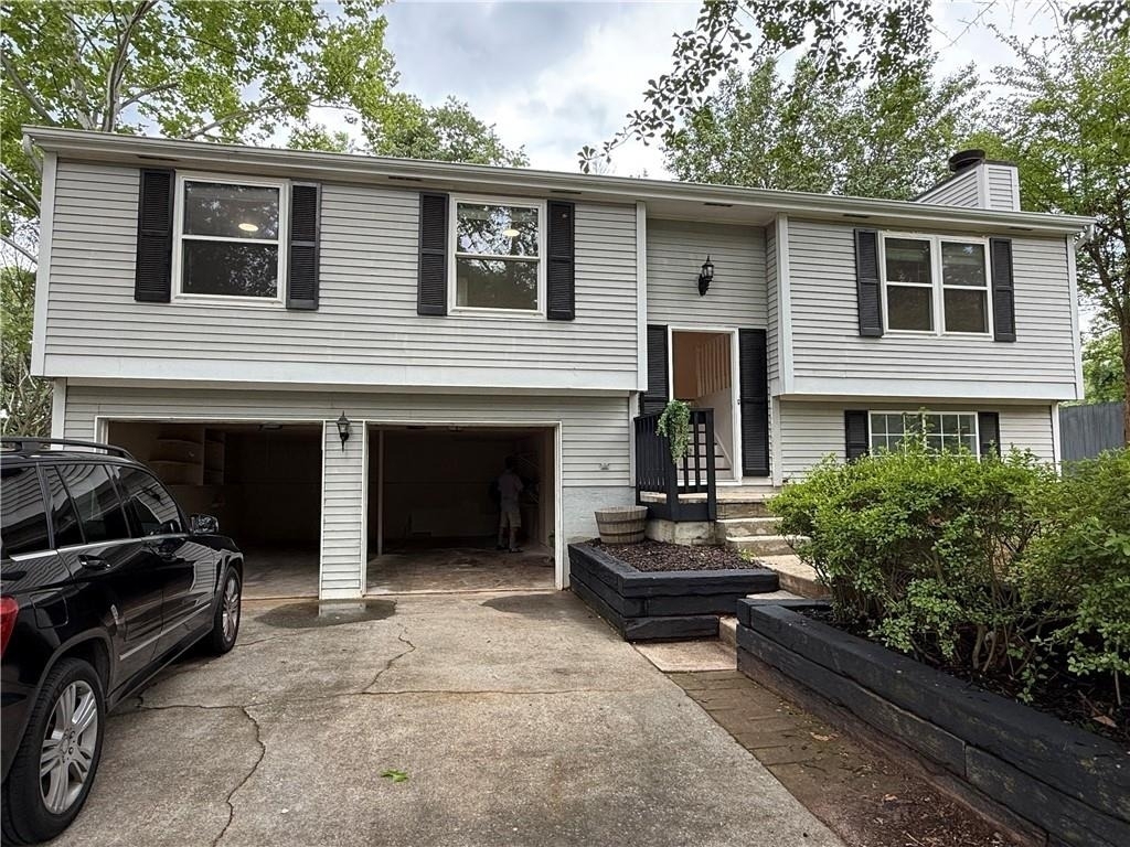 10415 Plantation Bridge Drive - Photo 0