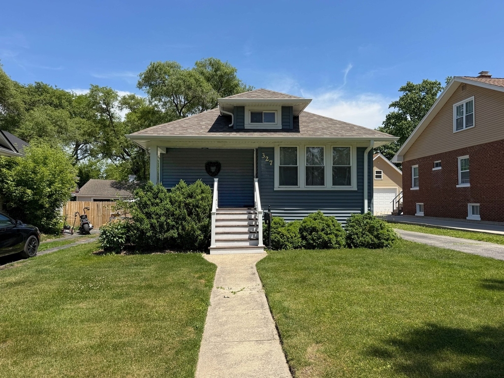 327 S Michigan Avenue - Photo 0