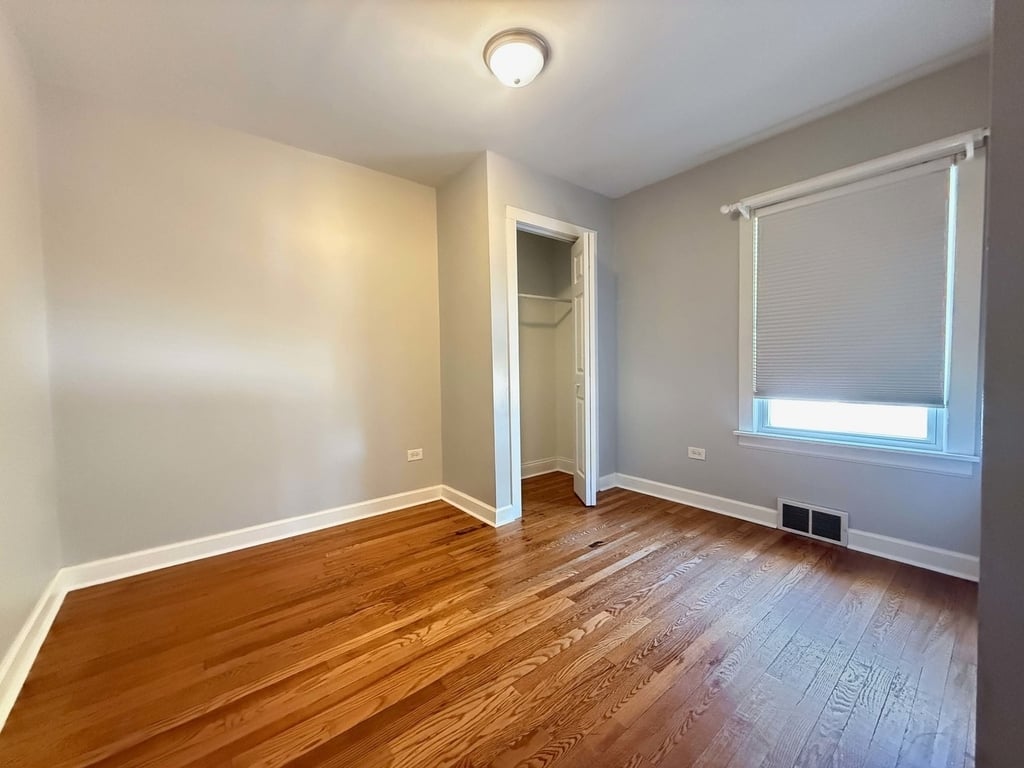 327 S Michigan Avenue - Photo 12