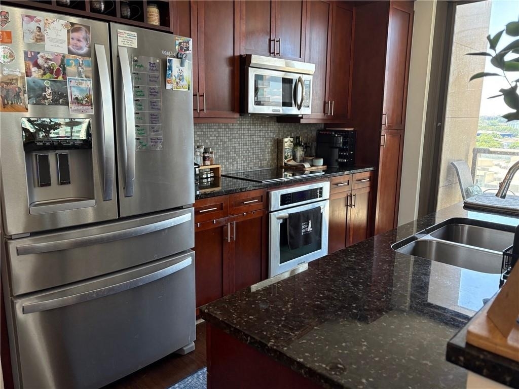 270 17th Street Nw - Photo 3