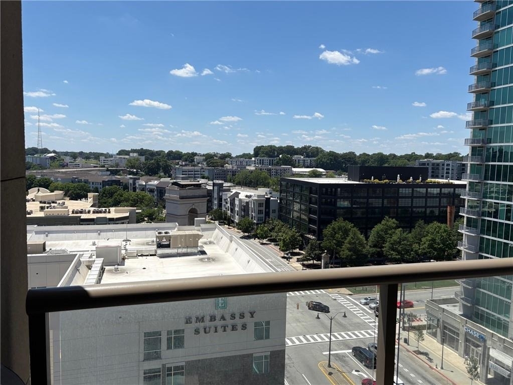 270 17th Street Nw - Photo 4