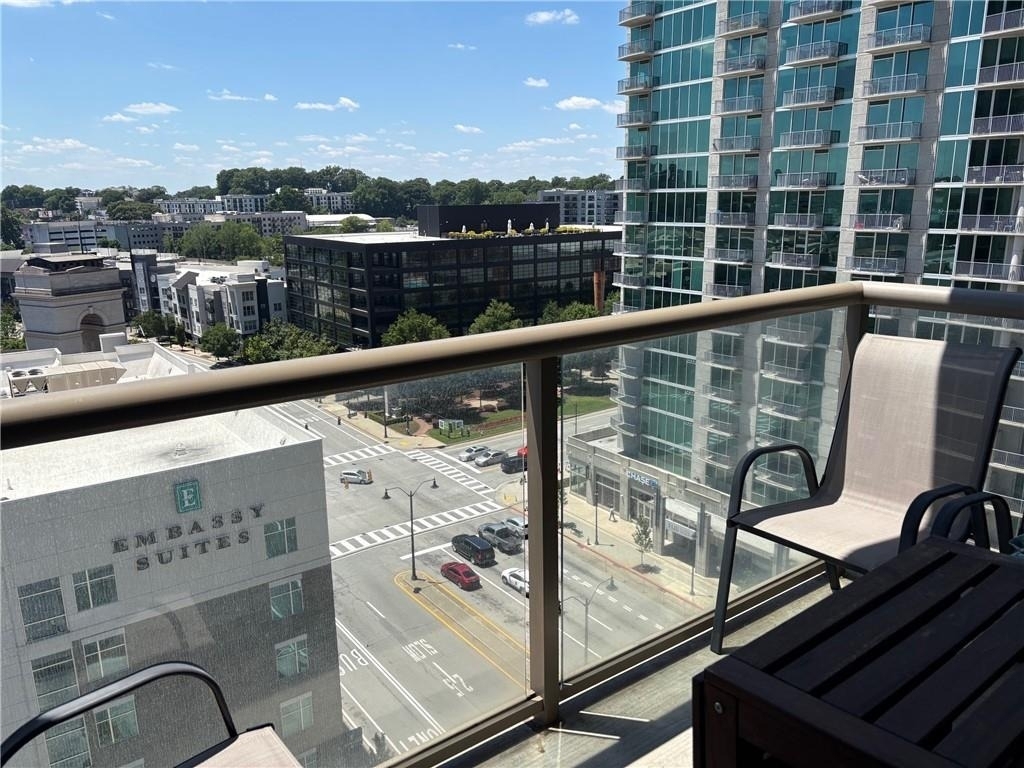 270 17th Street Nw - Photo 5