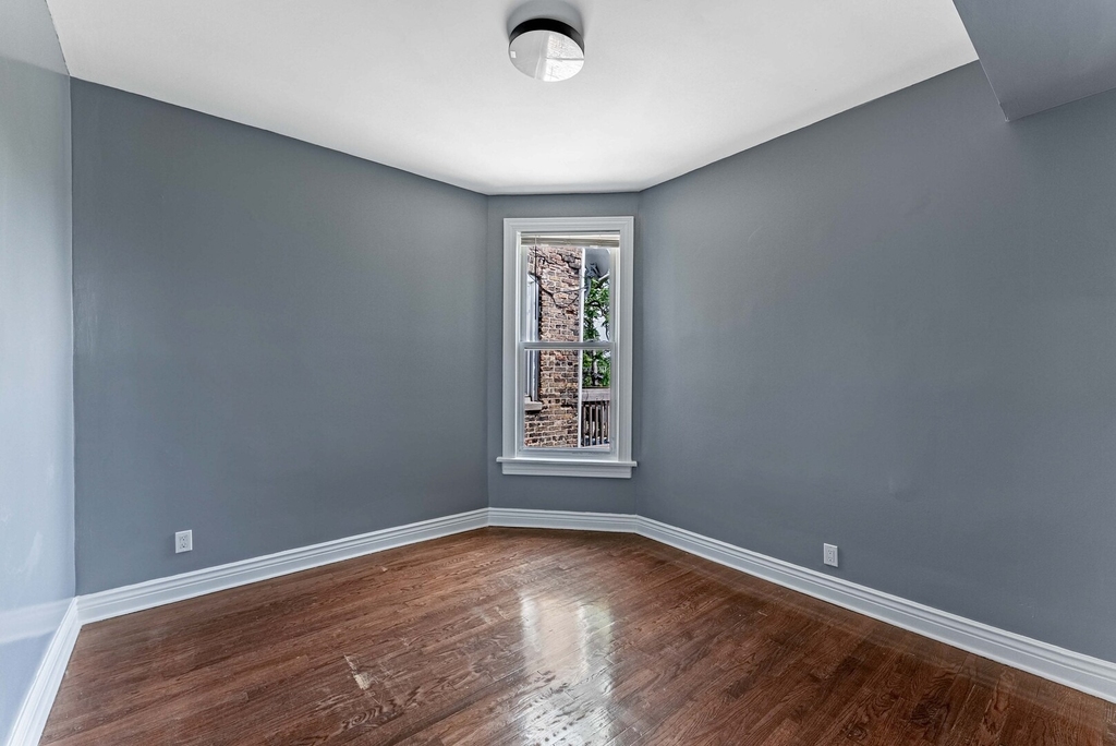 3535 W Walnut Street - Photo 10