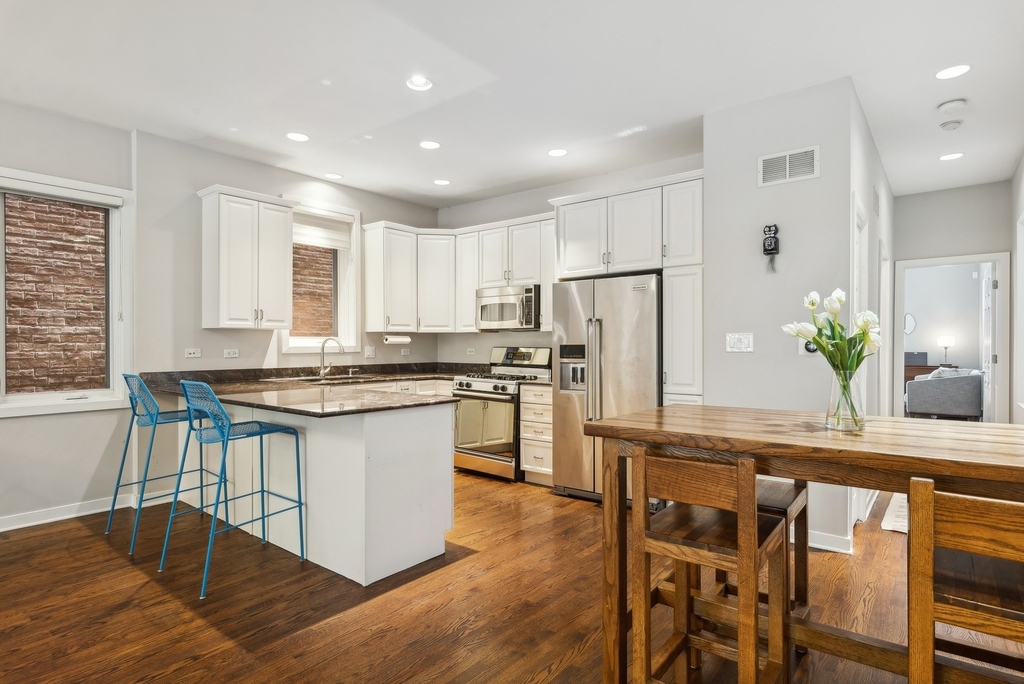 1411 N Mohawk Street - Photo 6