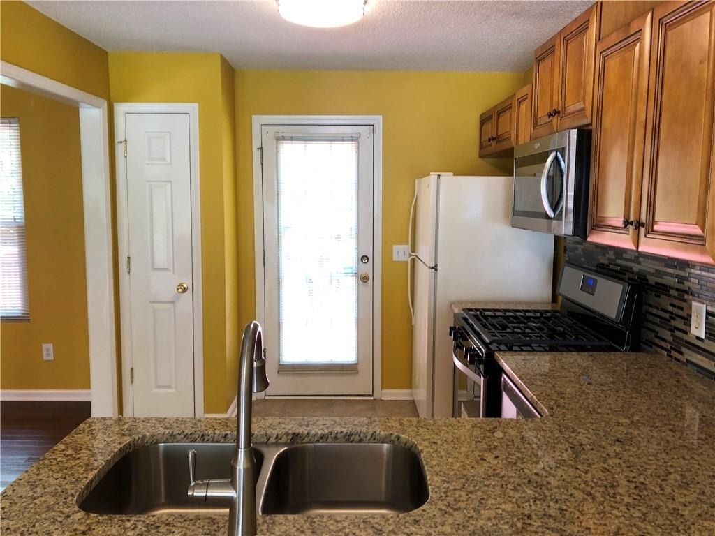 5955 Graywood Circle Se - Photo 9