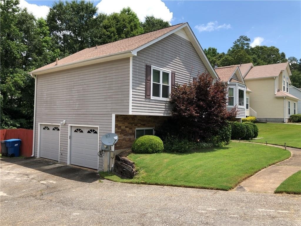 5955 Graywood Circle Se - Photo 1