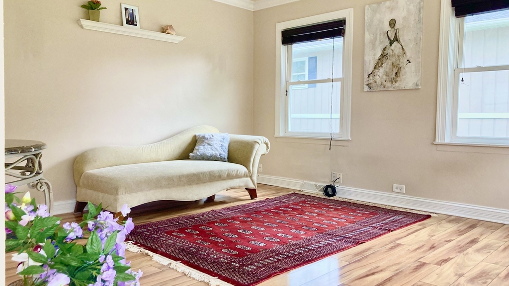 207 Village Road - Photo 3