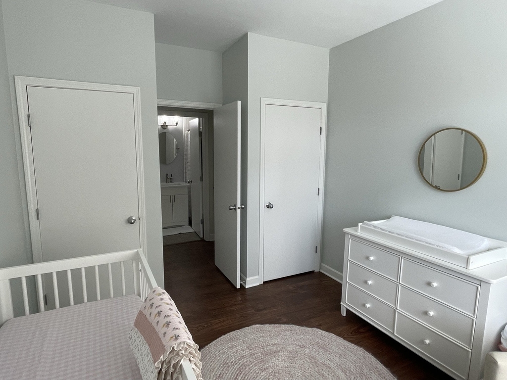 680 N Green Street - Photo 7