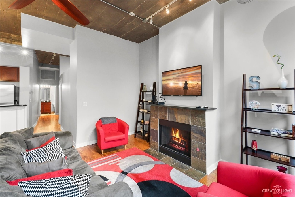 1111 W 15th Street - Photo 4