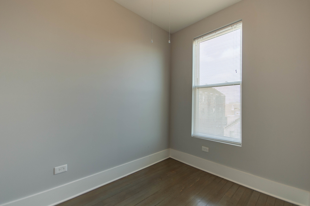 2117 W 18th Street - Photo 7