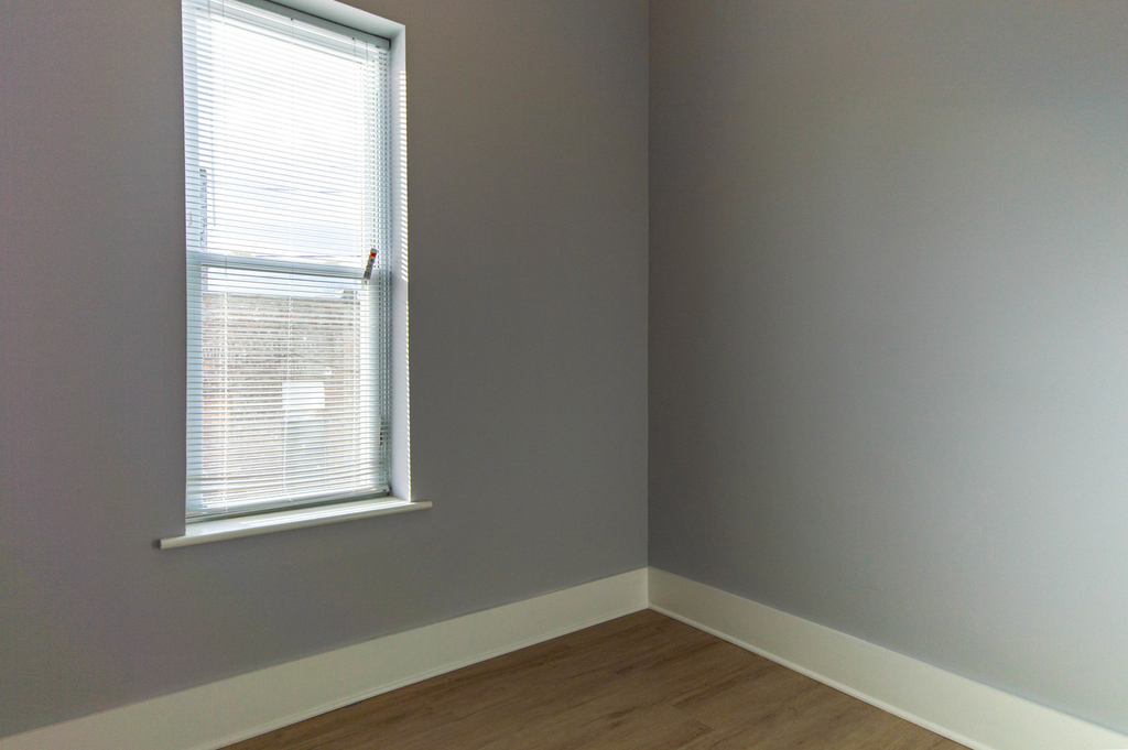 2117 W 18th Street - Photo 5