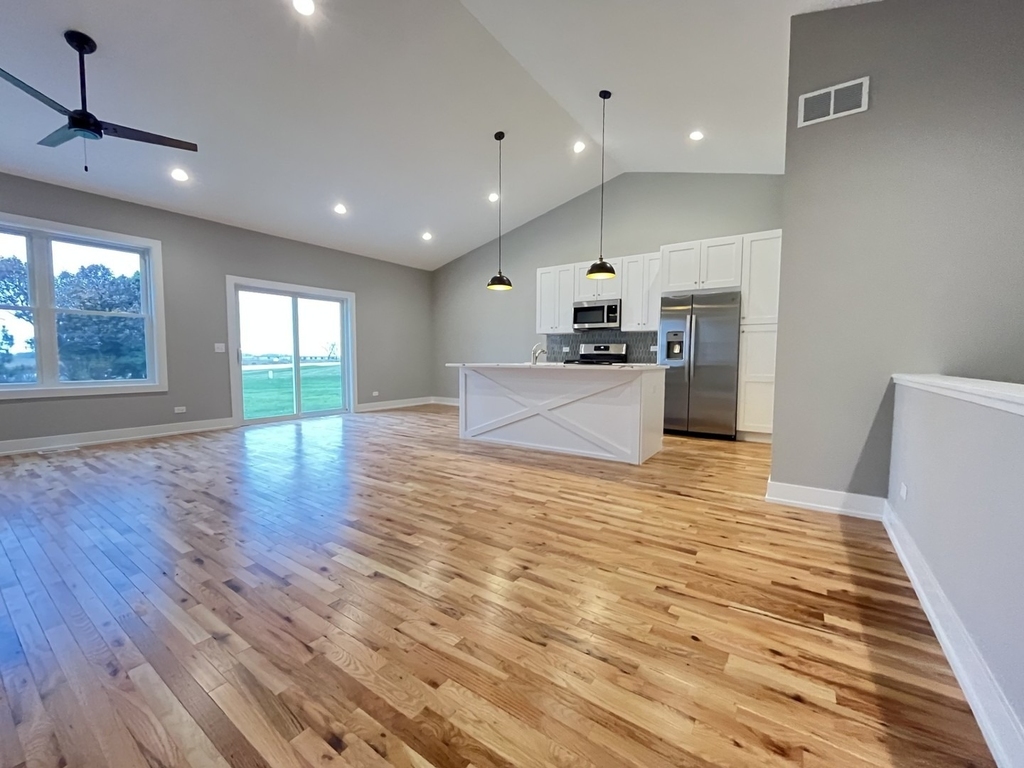 958 Partridge Circle - Photo 0