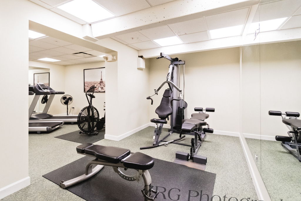 300 Anthony Avenue - Photo 25