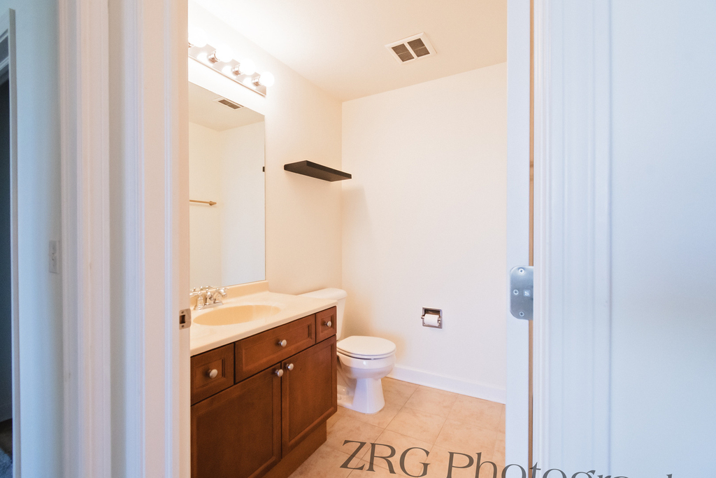 300 Anthony Avenue - Photo 8