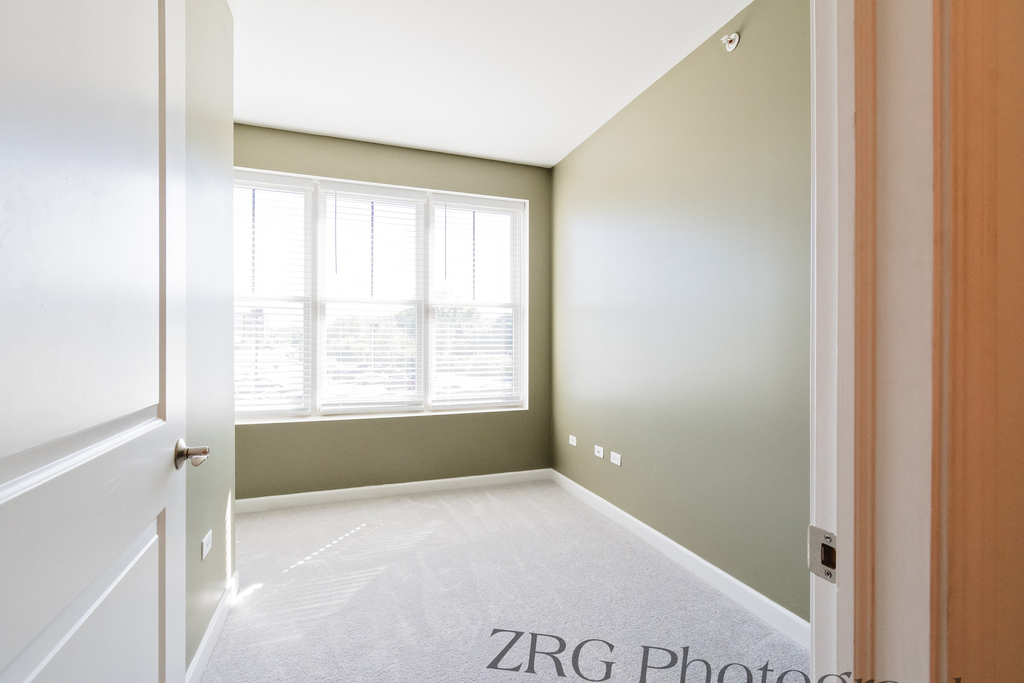 300 Anthony Avenue - Photo 14