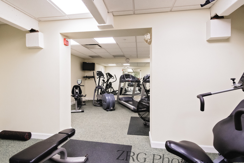 300 Anthony Avenue - Photo 27
