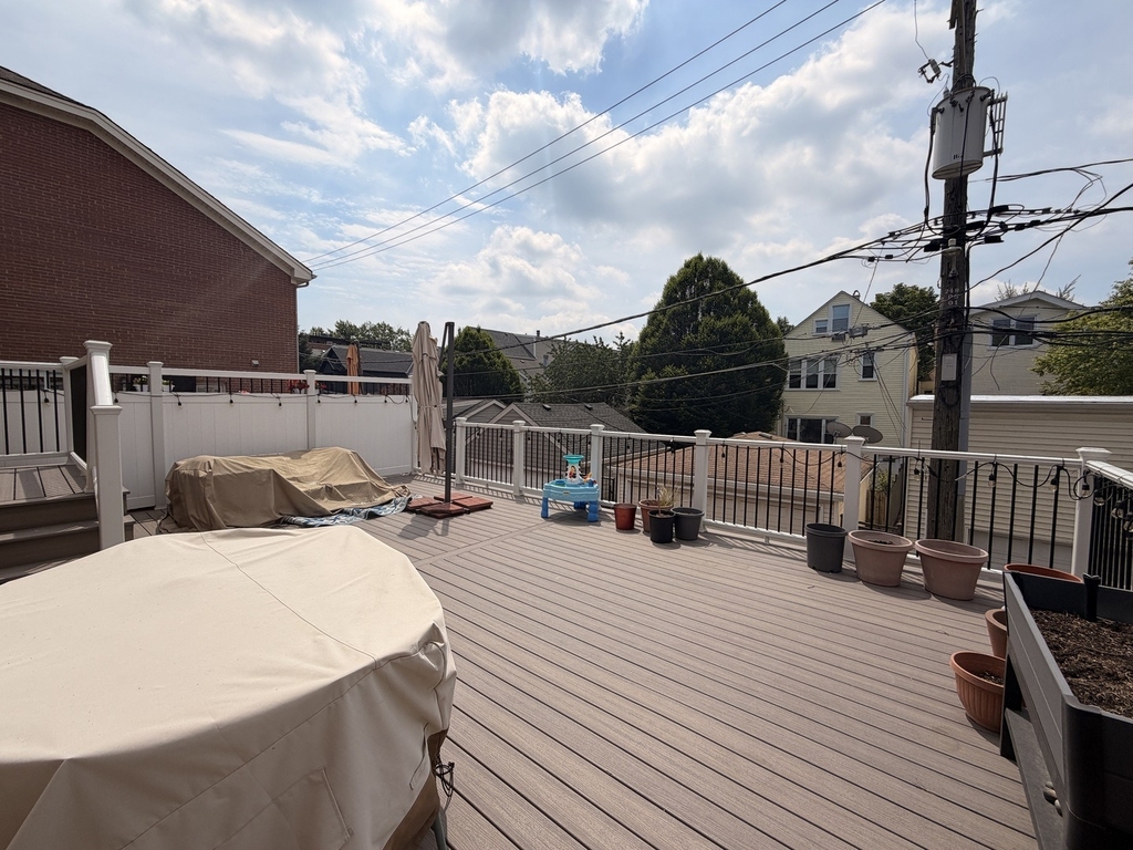 1241 W Fletcher Street - Photo 10