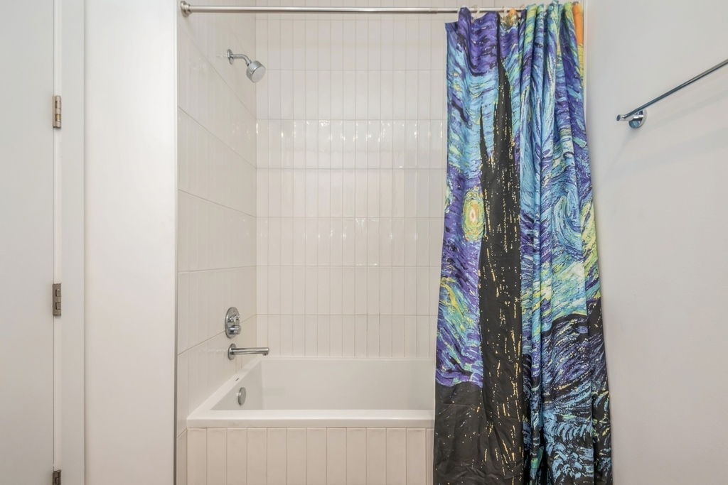 1701 W Webster Avenue - Photo 9