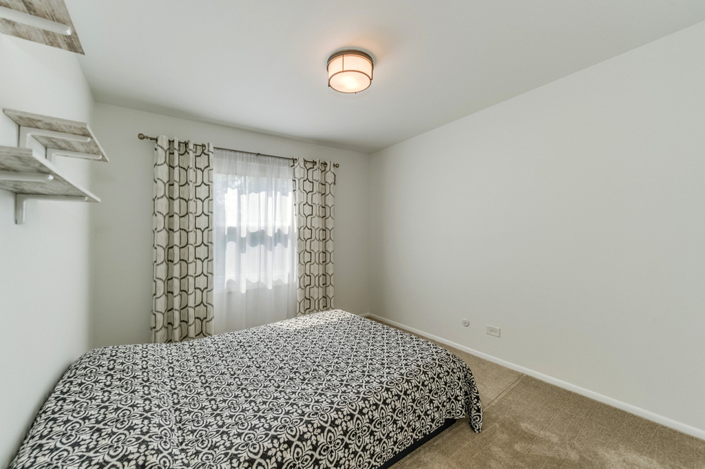 242 Harvest Court - Photo 12