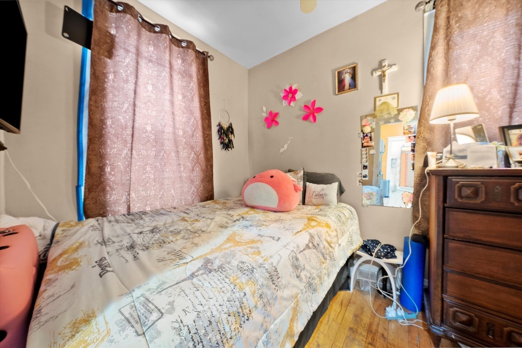 2728 N Drake Avenue - Photo 7