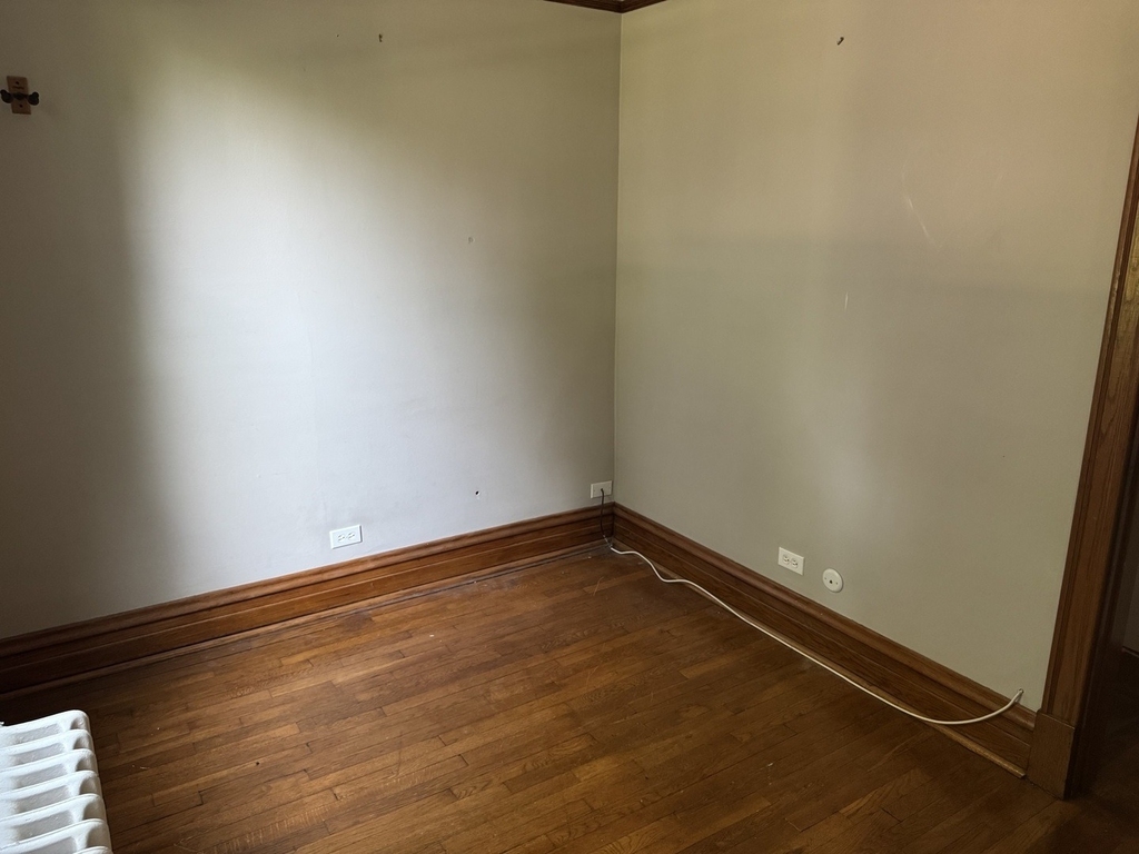 2005 W Greenleaf Avenue - Photo 10