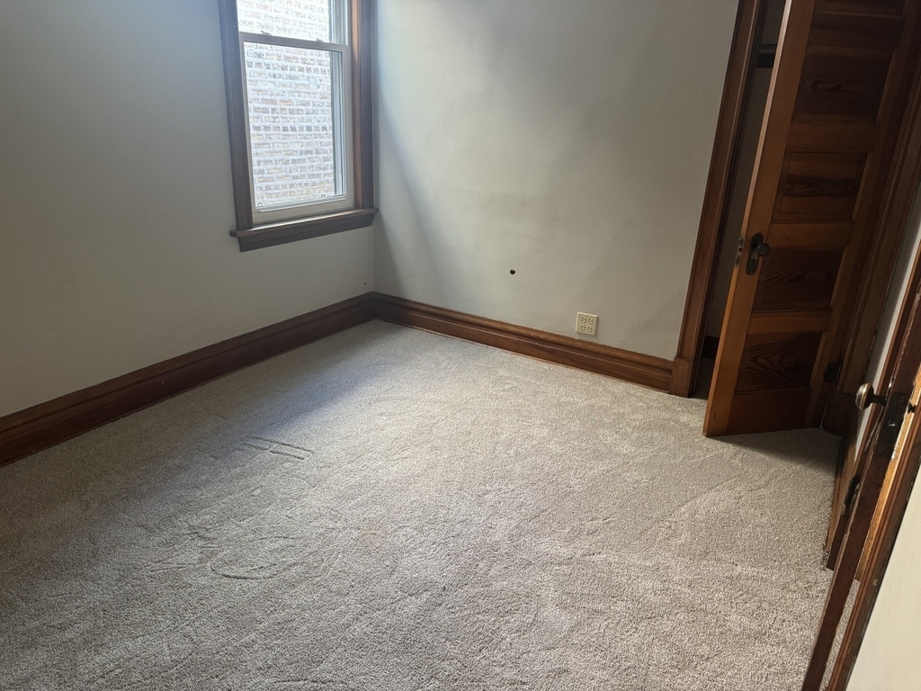 2005 W Greenleaf Avenue - Photo 9