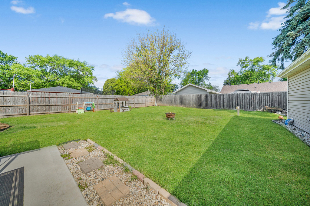 3641 Pandola Avenue - Photo 22