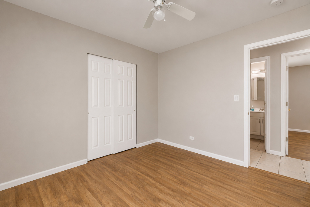 6847 Hawthorne Lane - Photo 13