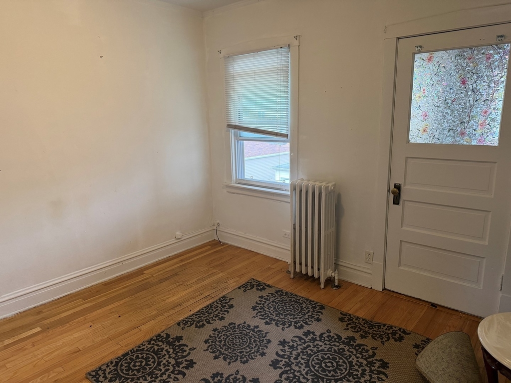 5828 W Berenice Avenue - Photo 3