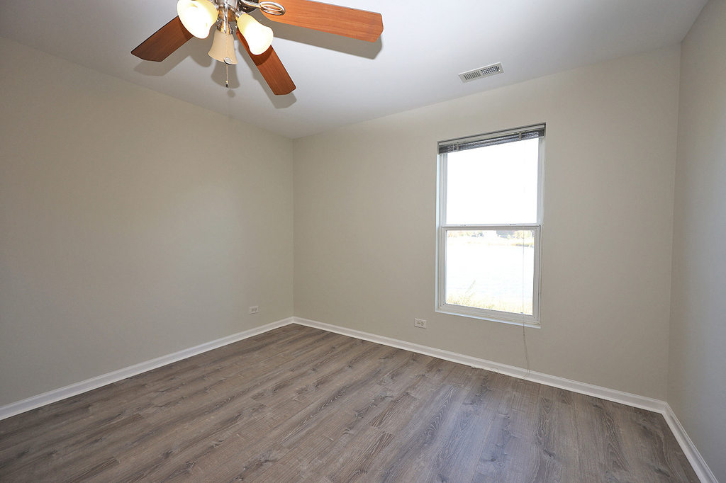 24854 W Gates Lane - Photo 20