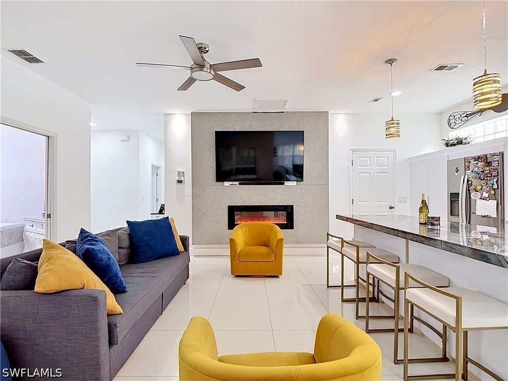 10735 San Tropez Circle - Photo 1