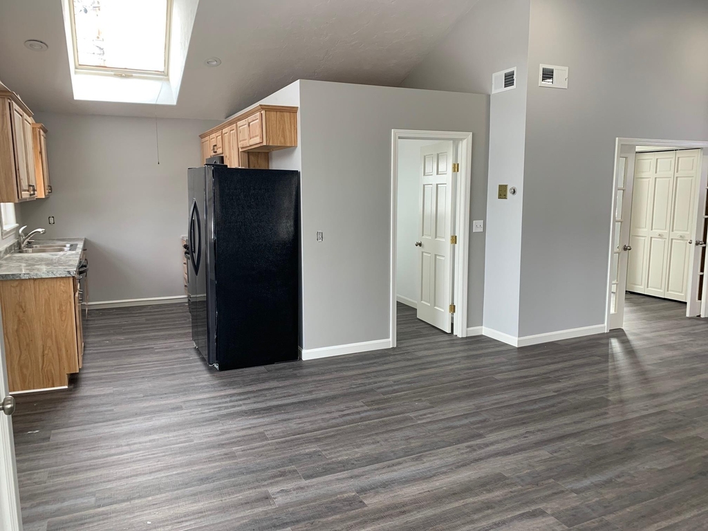 153 Lafayette - Photo 7