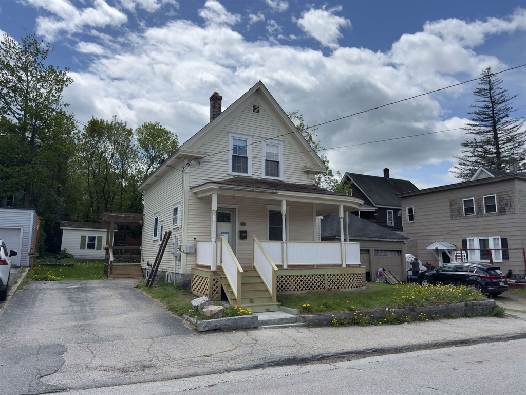 246 E Mason - Photo 0