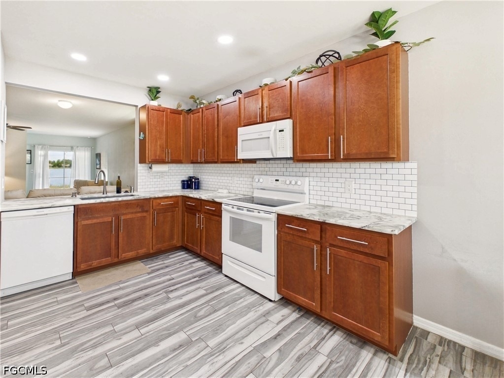 3420 Cancun Court - Photo 5