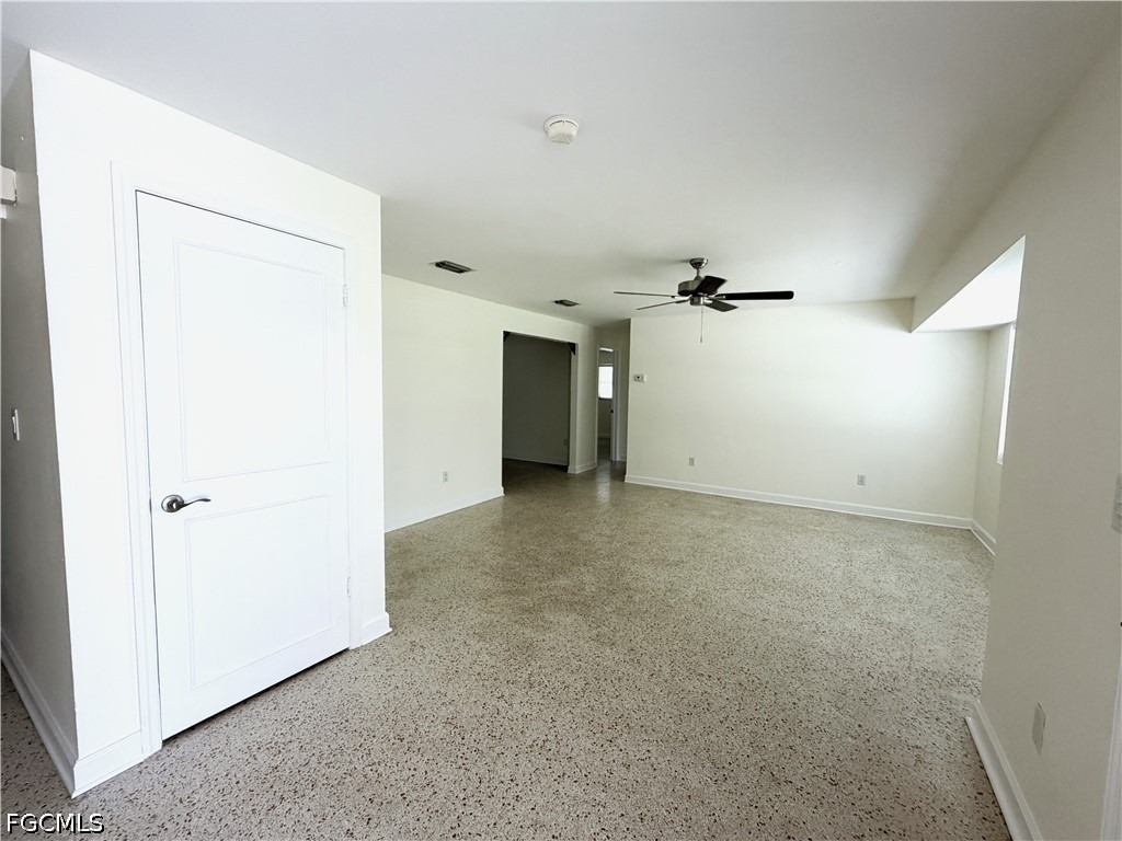 1637 S Mayfair Road - Photo 2