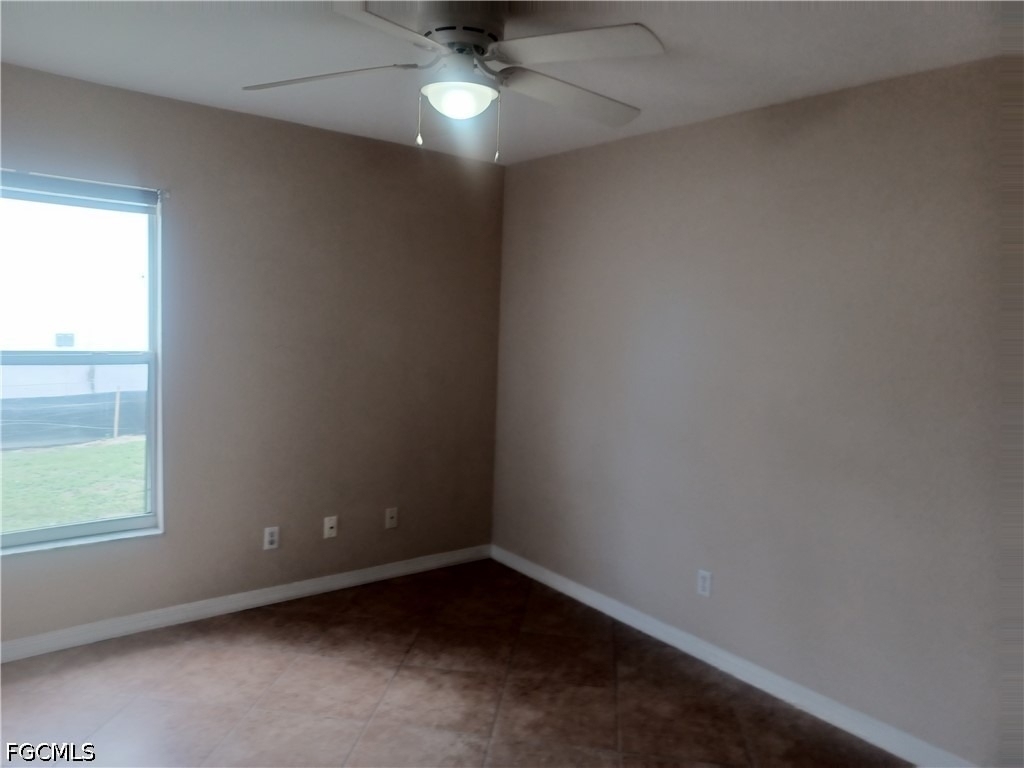 100 Sw Trafalgar Parkway - Photo 14