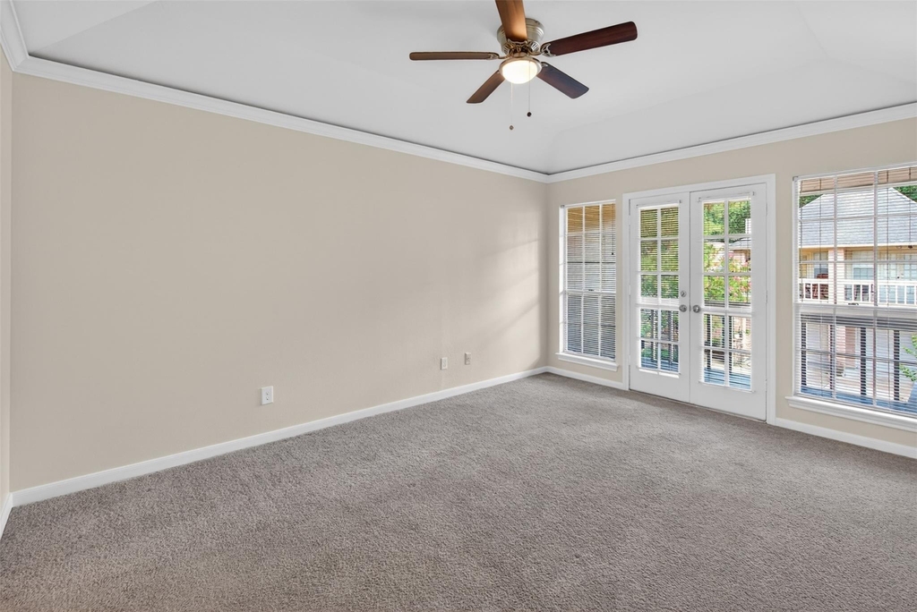 5515 Strack Road - Photo 26