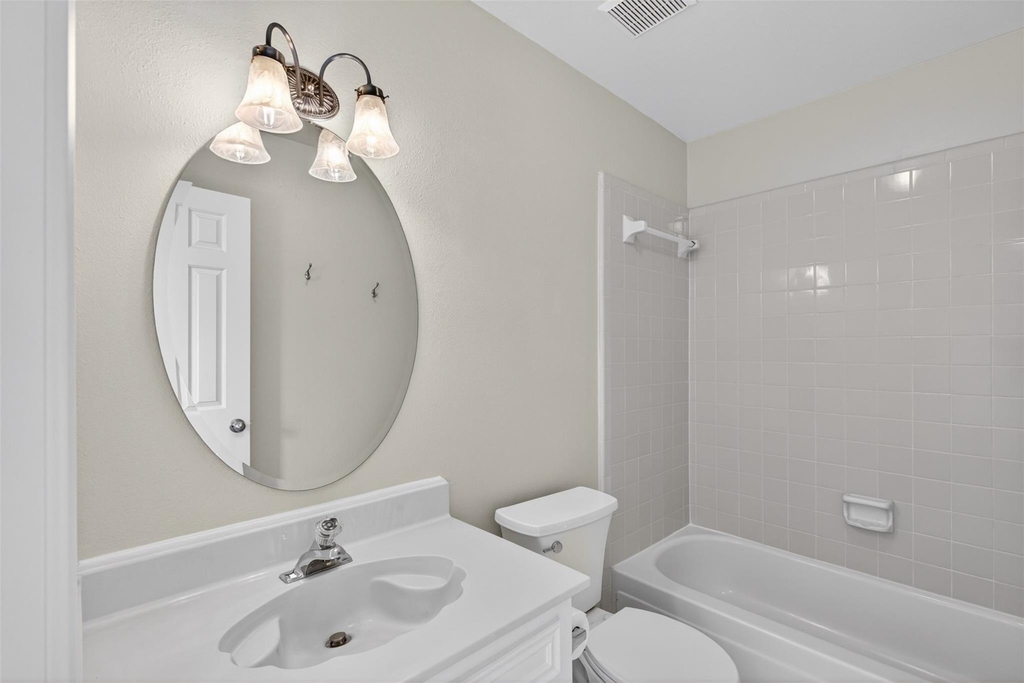 5515 Strack Road - Photo 22