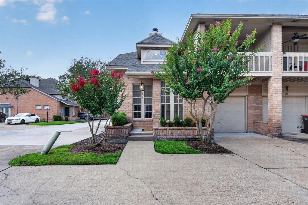 5515 Strack Road - Photo 44