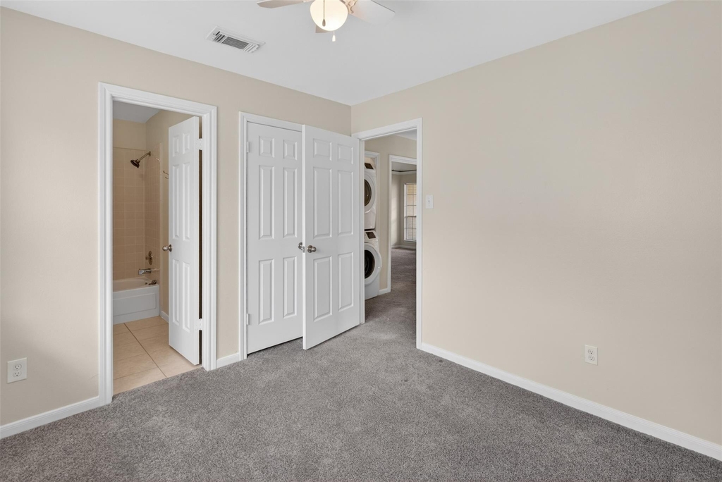 5515 Strack Road - Photo 21