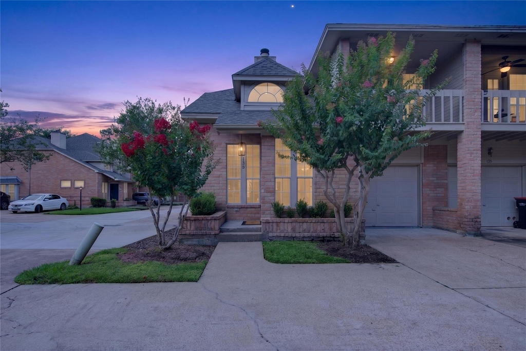 5515 Strack Road - Photo 43