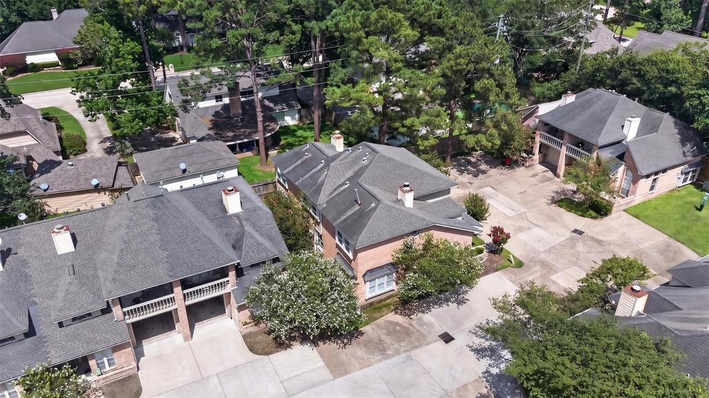 5515 Strack Road - Photo 38